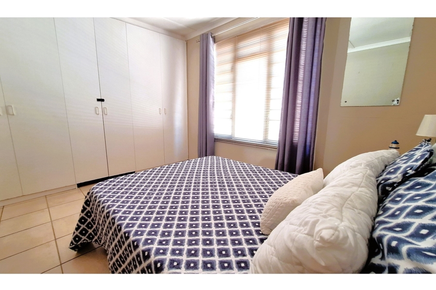 3 Bedroom Property for Sale in Hannasbaai Western Cape